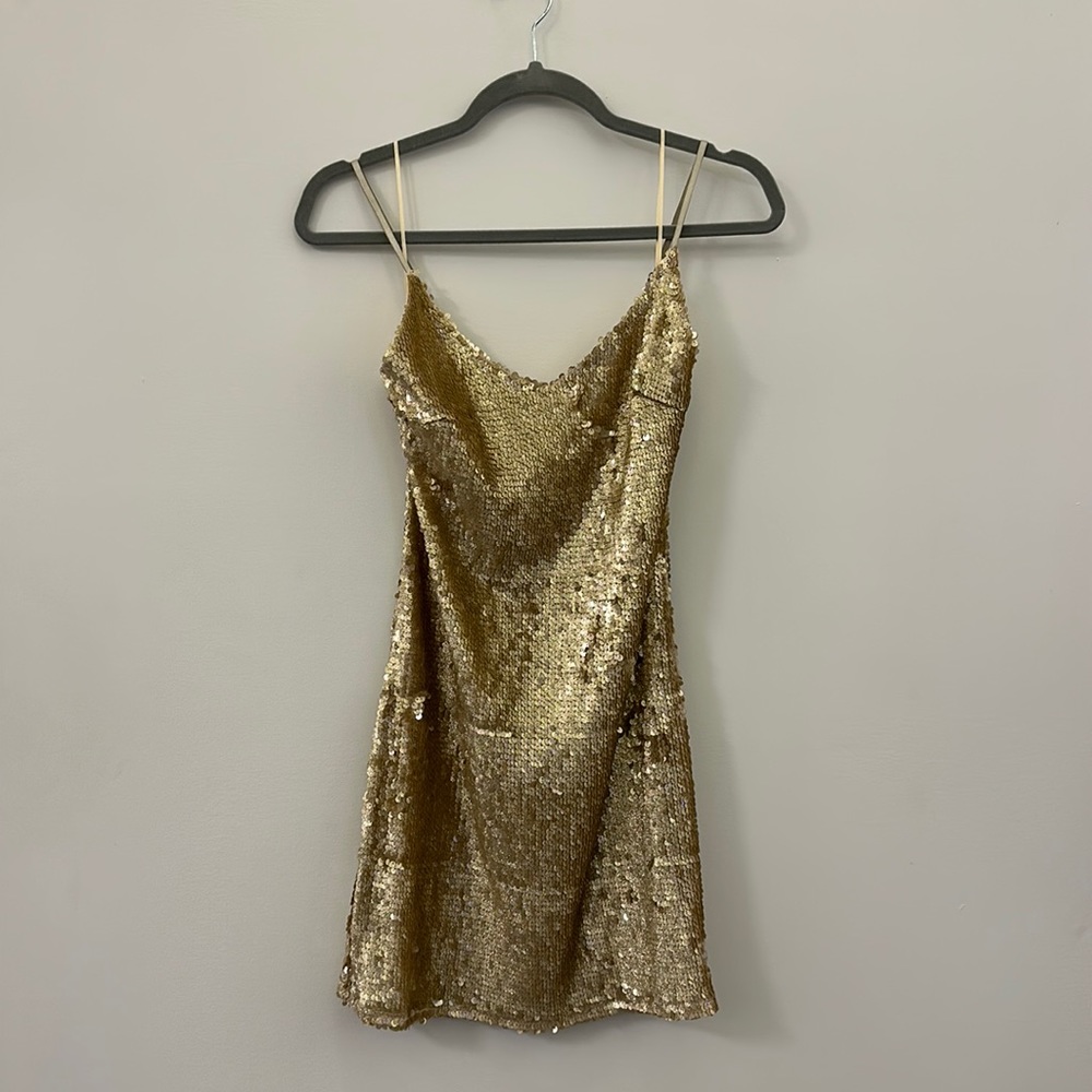 NEW YEARS EVE Gold Glittery Dress